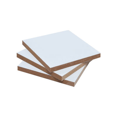 Доска Mdf из деревянных волокон для помещений 100X60 с переработанным материалом в стандартной упаковке