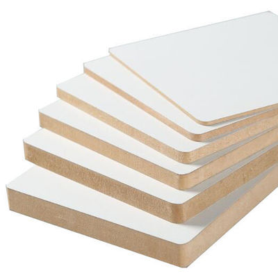 680-830KG/M3 Плотность деревянные волокна 16mm 19mm Белая текстура меламин Mdf для кухонного шкафа