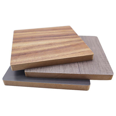 Белый меламин Mdf Hdf Доска для мебели с клеем E0 и прочным меламинным покрытием