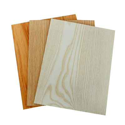 Твердые доски Mdf 15 мм Белый деревянный цвет Меламинный Mdf с плотностью 680-830 кг/м3